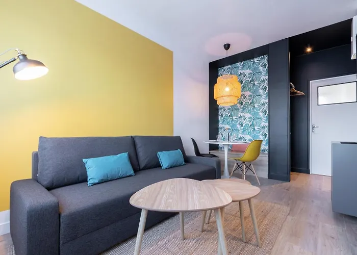 Marcq-En-Baroeul - Beautiful Apartment Art-Deco !
